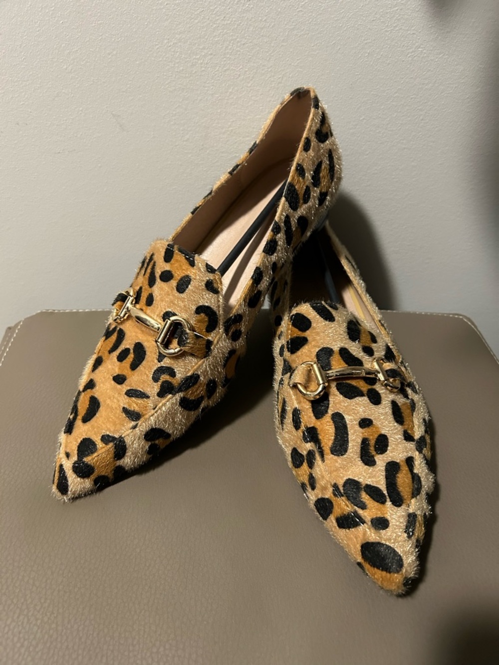 SHEIN Leopard Print Pointed Loafers with Gold Bit - Tan/Black